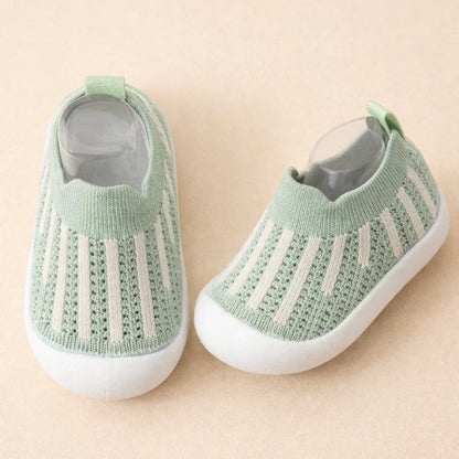 HappyFeet – Kids Breathable Non-Slip Sneakers