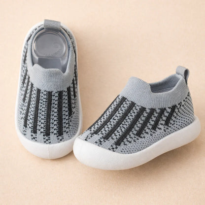 HappyFeet – Kids Breathable Non-Slip Sneakers
