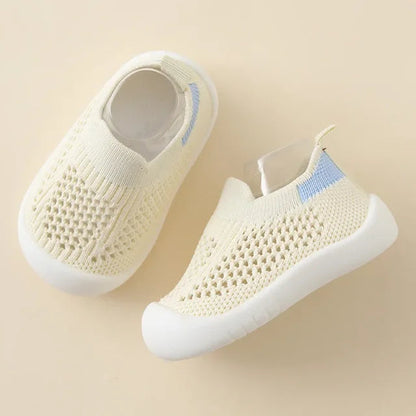 HappyFeet – Kids Breathable Non-Slip Sneakers