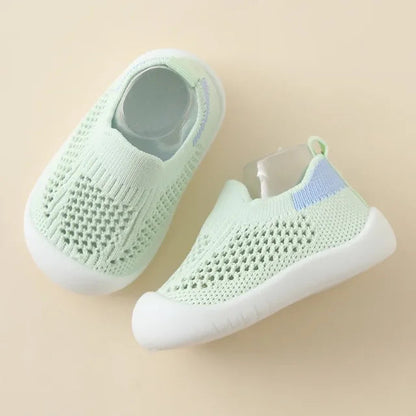 HappyFeet – Kids Breathable Non-Slip Sneakers